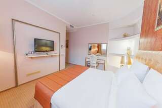 Гостиница Меротель Краснодар Family suite-3
