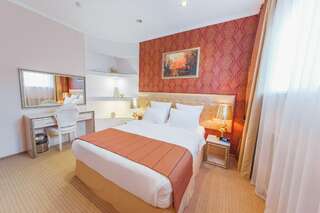 Гостиница Меротель Краснодар Family suite-1